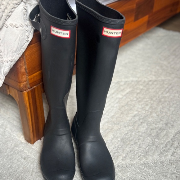 Hunter tall black boots - Picture 3 of 4